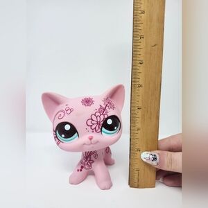 Littlest Pet Shop 5" Jumbo 2008 magentaPink Cat Figurine with Floral Design